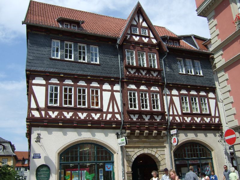 2011- 034.jpg
